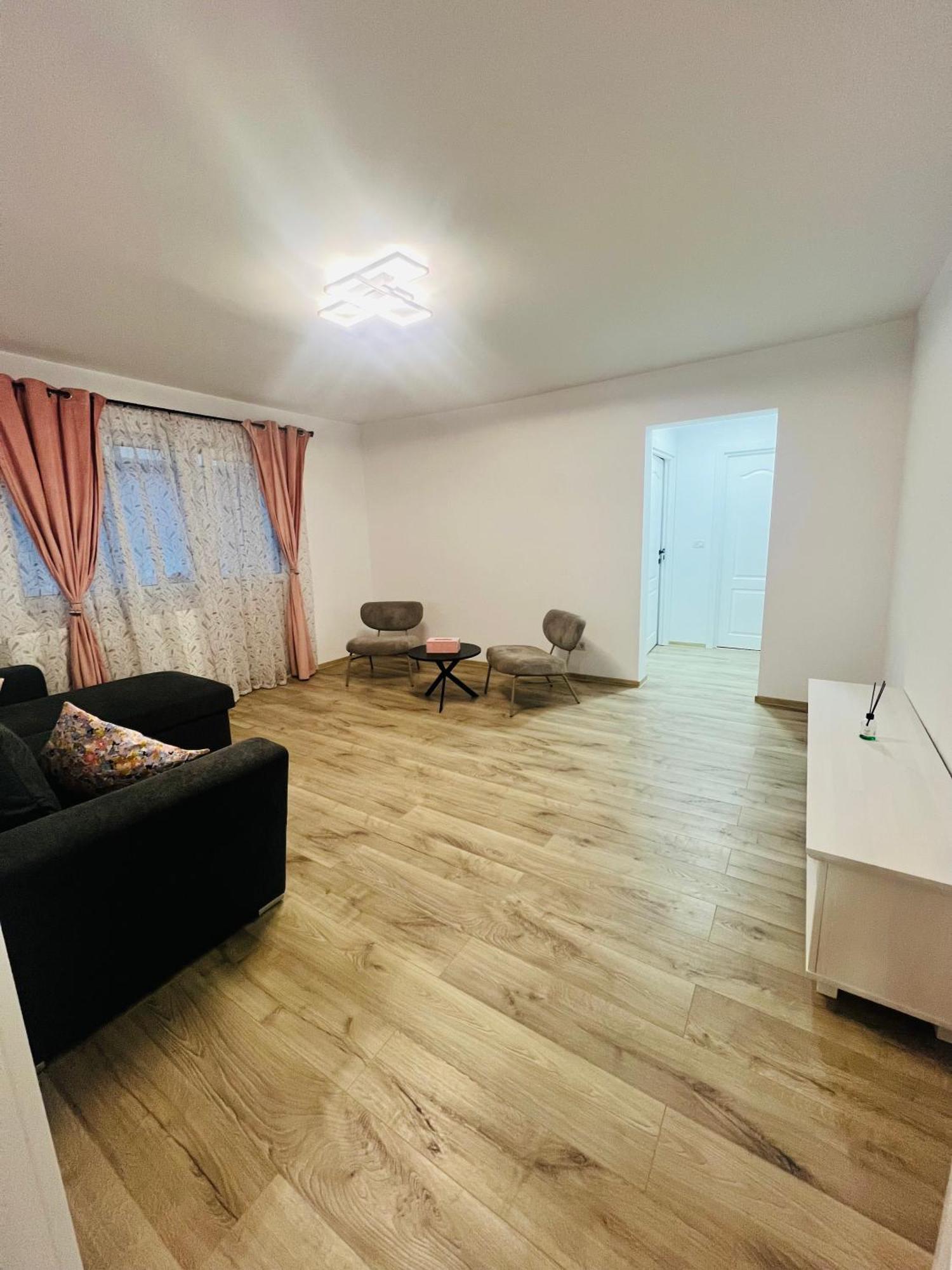Apartament Orizont Suceava Buitenkant foto