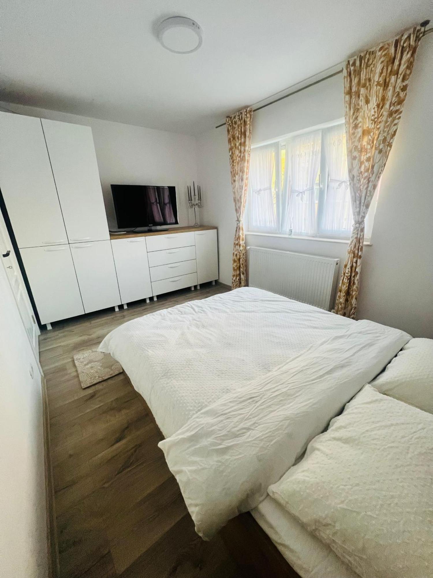 Apartament Orizont Suceava Buitenkant foto